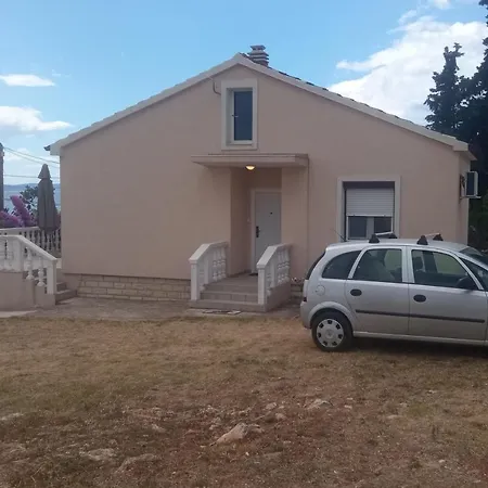 Seaside House For Families With Children - Diklo, - 20962 * 扎达尔