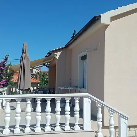 Seaside House For Families With Children Zadar - Diklo, Zadar - 20962 Prázdninový dům *