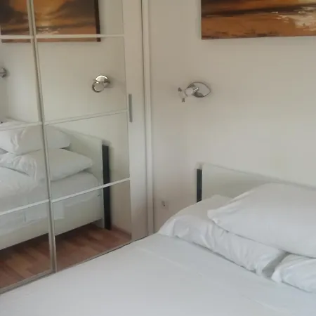 Seaside House For Families With Children - Diklo, - 20962 펜션 *